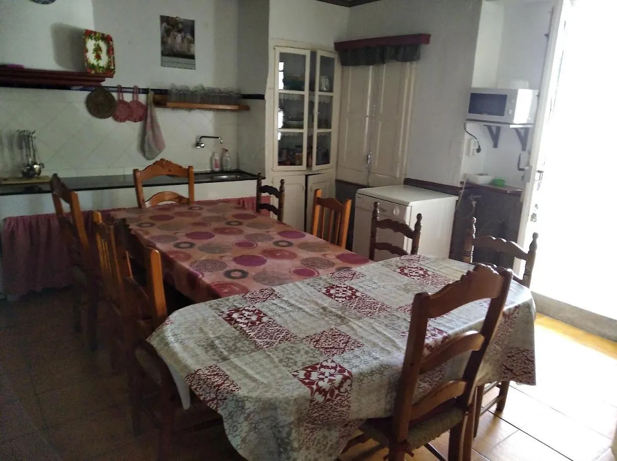 Casa Rural COMPLEX MASIA DEL TREMENDO y Agroturismo Camarles